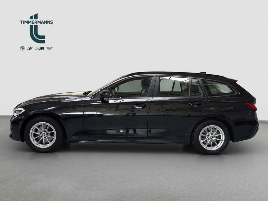 BMW 320d (Bild 10/17)