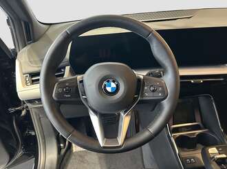 BMW 218 Active Tourer (Bild 1/2)