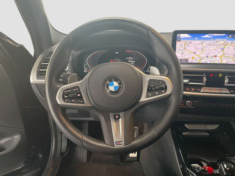 BMW X3 (Bild 13/14)