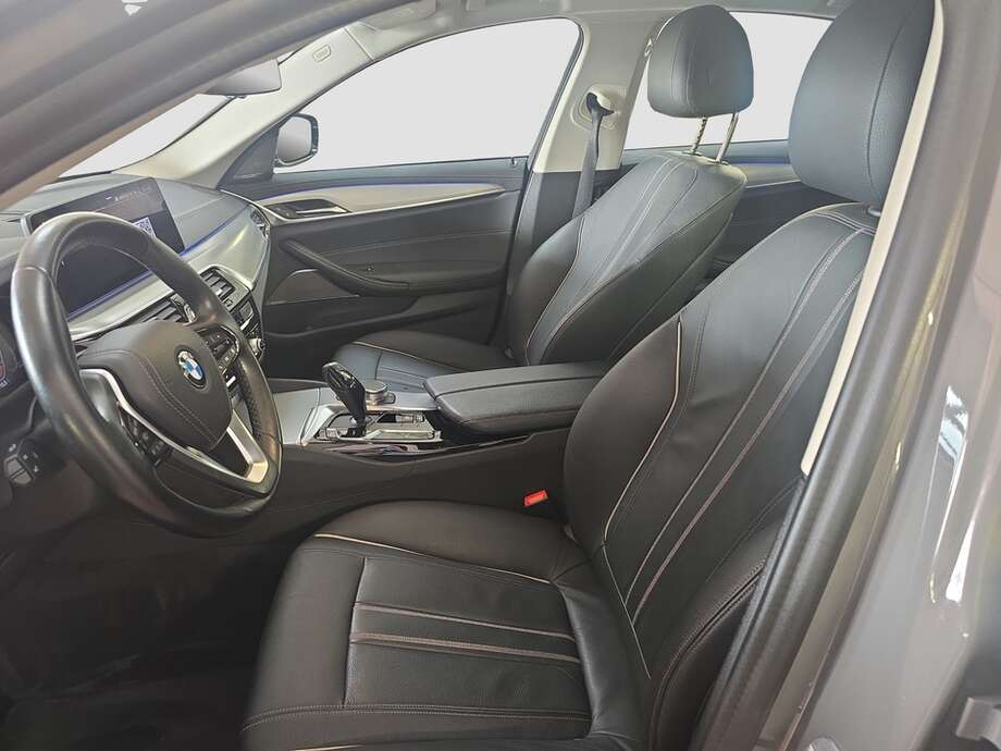 BMW 530d xDrive (Bild 2/19)