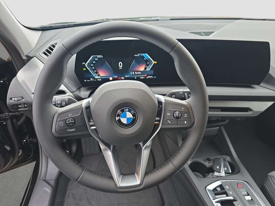 BMW 116 (Bild 4/17)