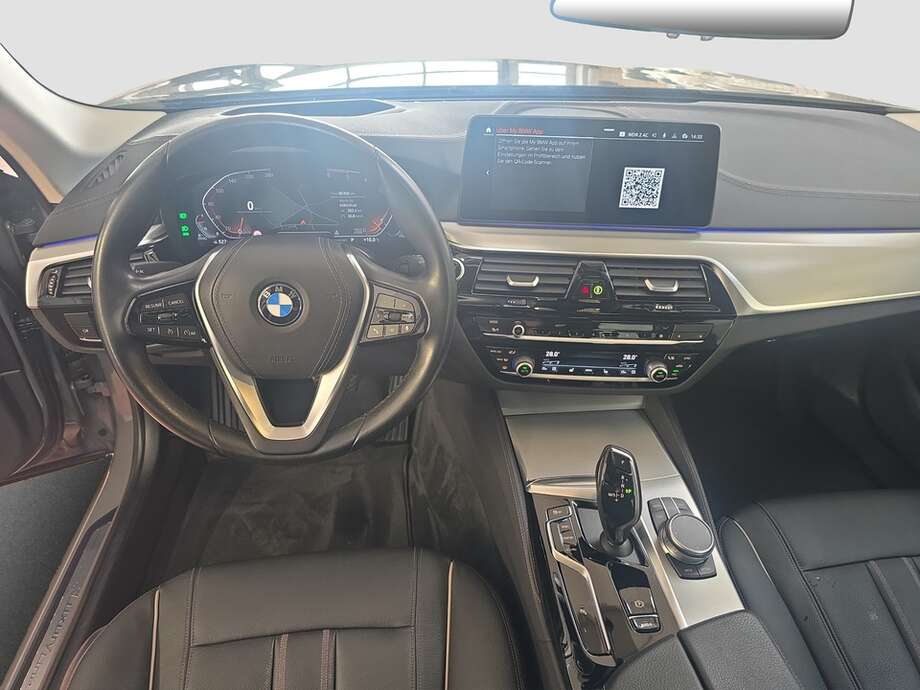 BMW 530d xDrive (Bild 5/19)