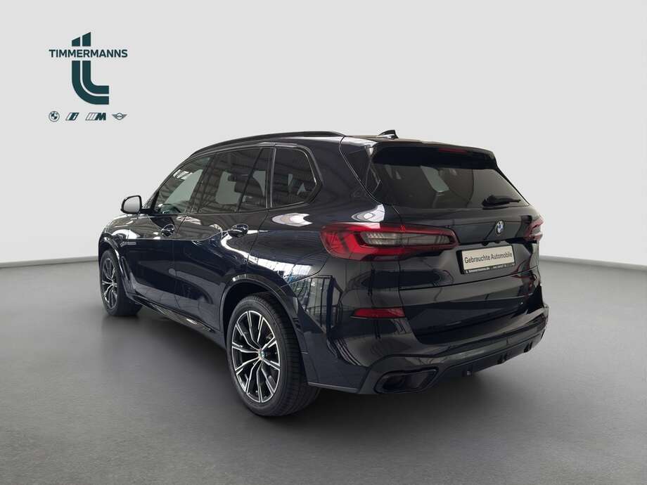 BMW X5 (Bild 11/17)