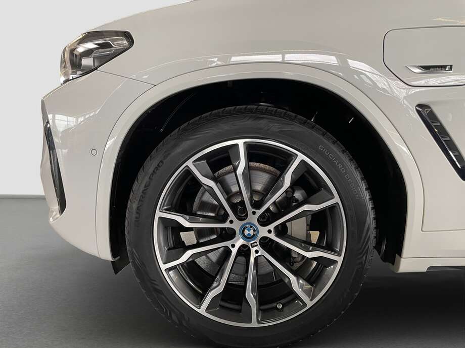 BMW X3 (Bild 15/15)