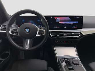 BMW 320d (Bild 3/16)