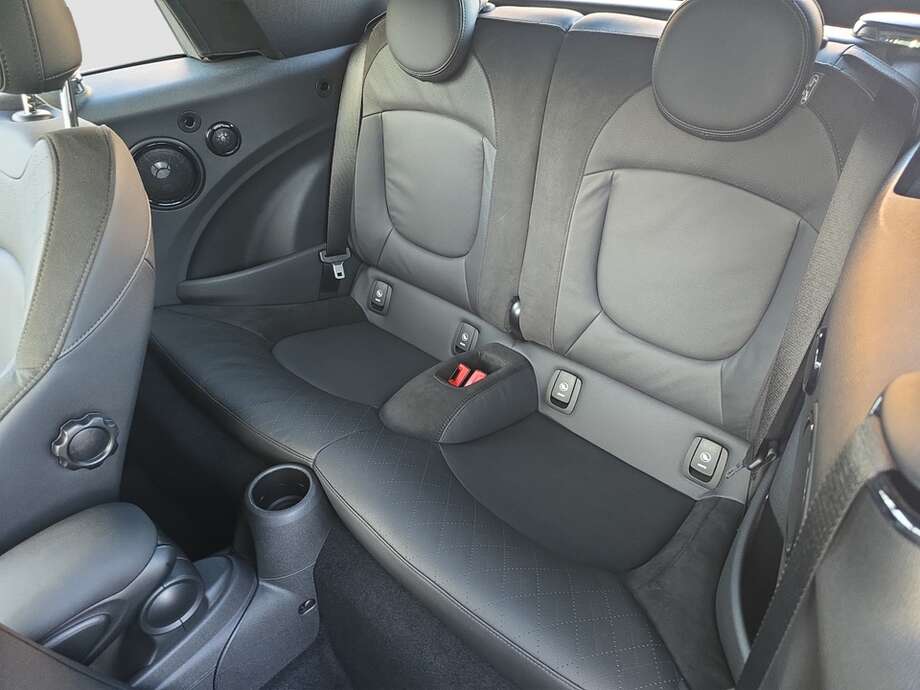 MINI John Cooper Works Cabrio (Bild 6/19)