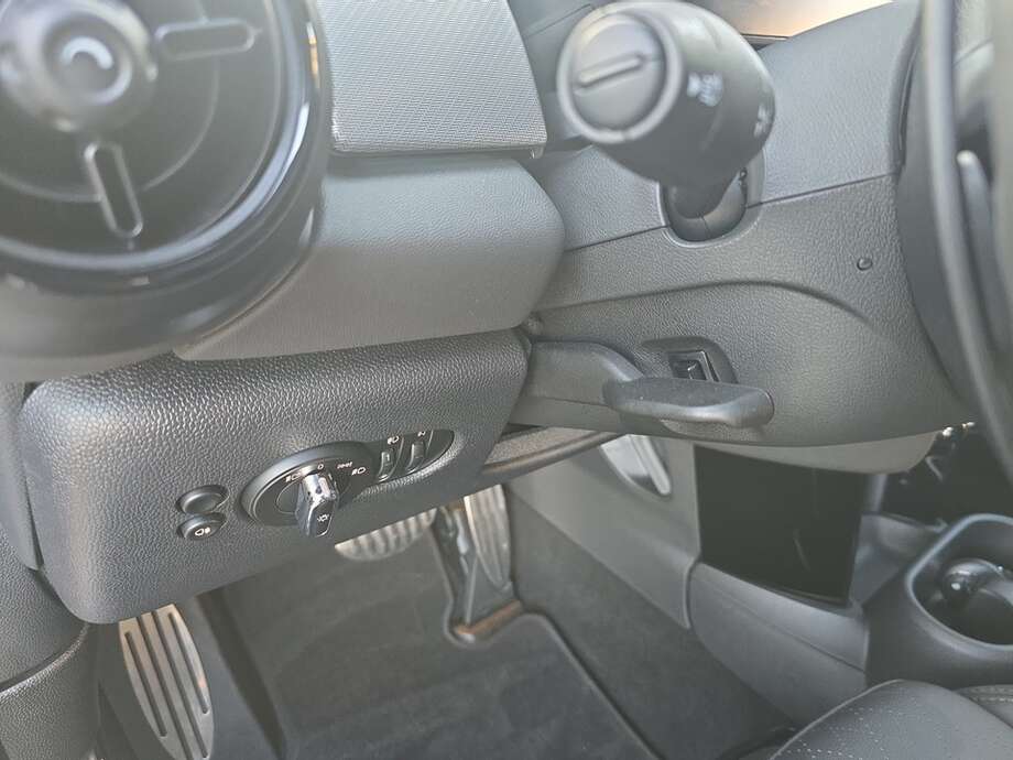 MINI John Cooper Works Cabrio (Bild 9/19)
