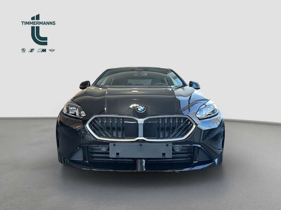 BMW 220 Gran Coupe (Bild 14/15)