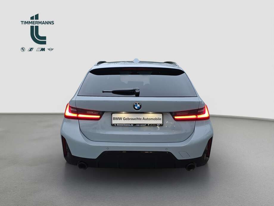 BMW 320d (Bild 13/18)