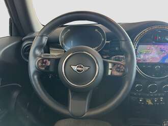 MINI Cooper SE (Bild 2/21)
