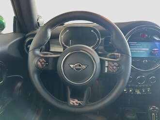 MINI Cooper SE (Bild 2/20)