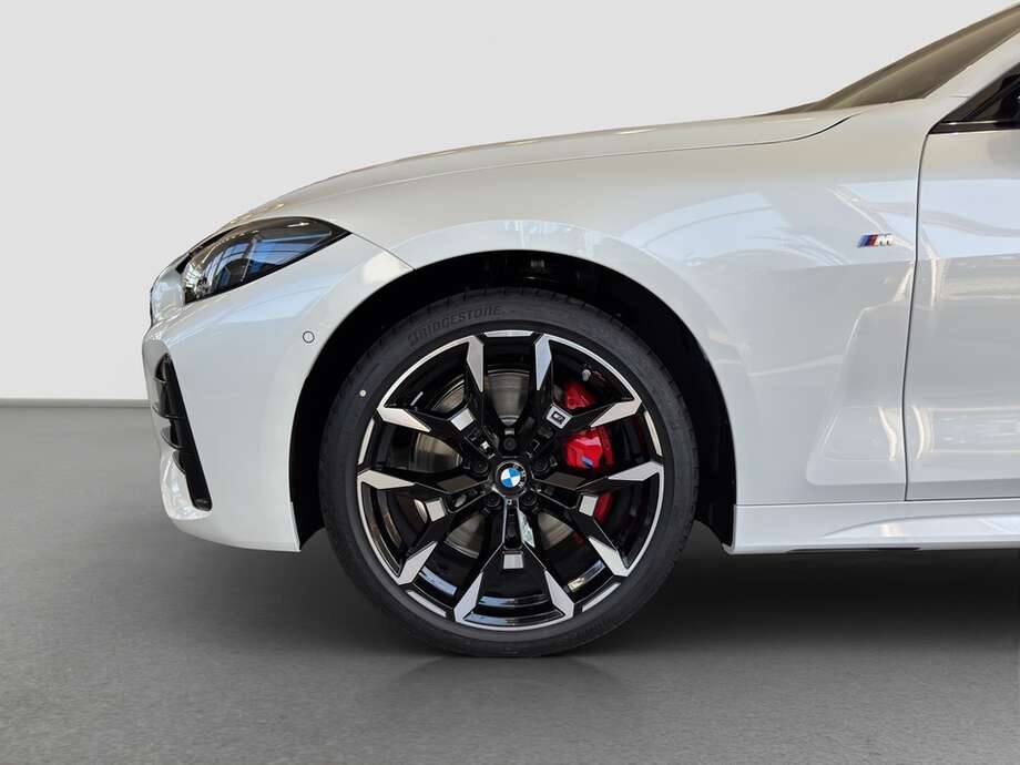 BMW M440 (Bild 15/17)