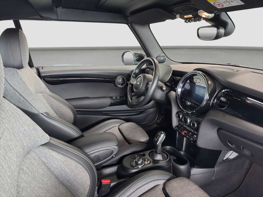 MINI Cooper Cabrio (Bild 7/21)