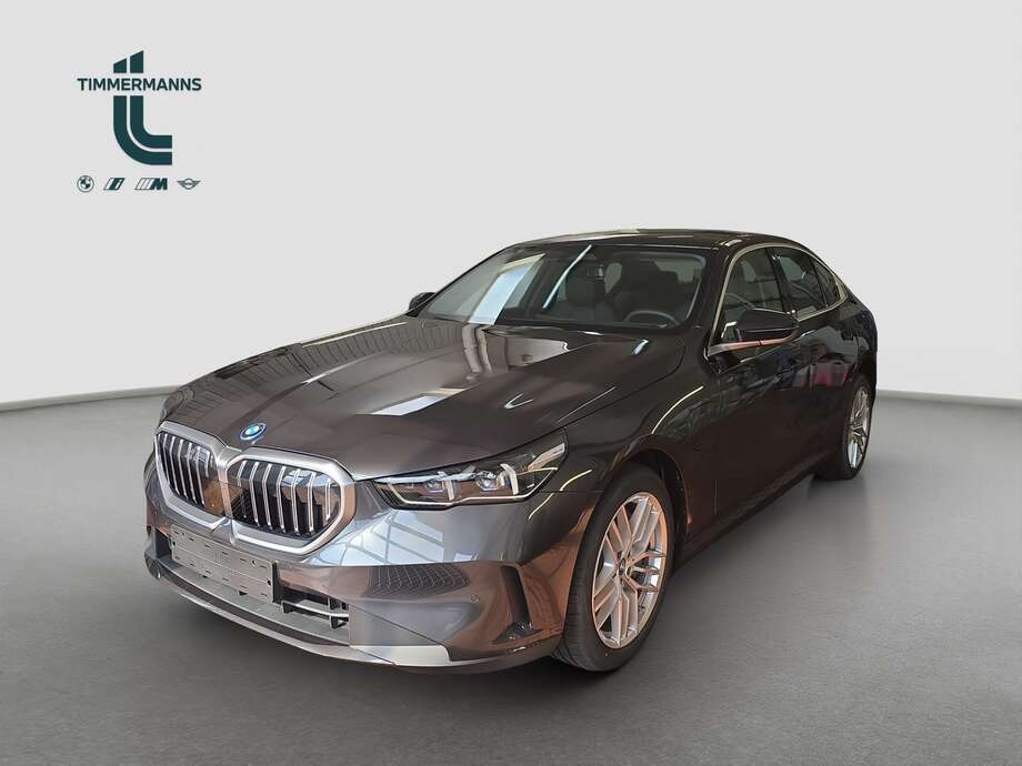 BMW 550e xDrive (Bild 1/2)