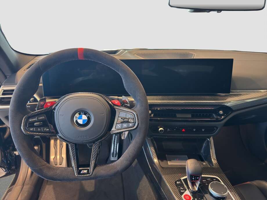 BMW M4 (Bild 4/17)