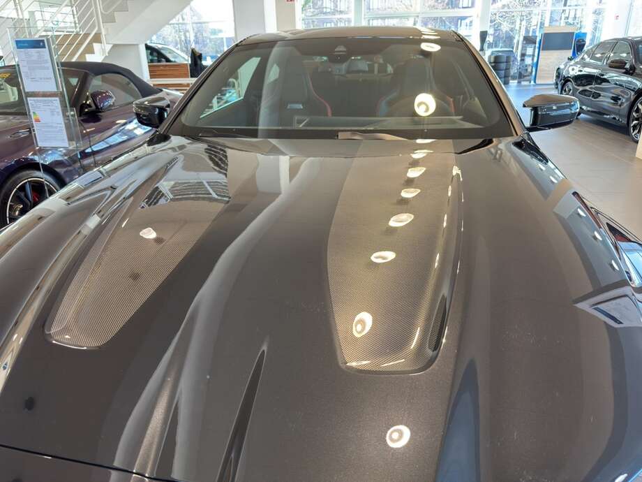 BMW M4 (Bild 8/17)
