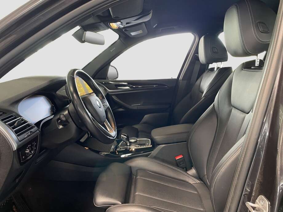 BMW X3 (Bild 2/15)