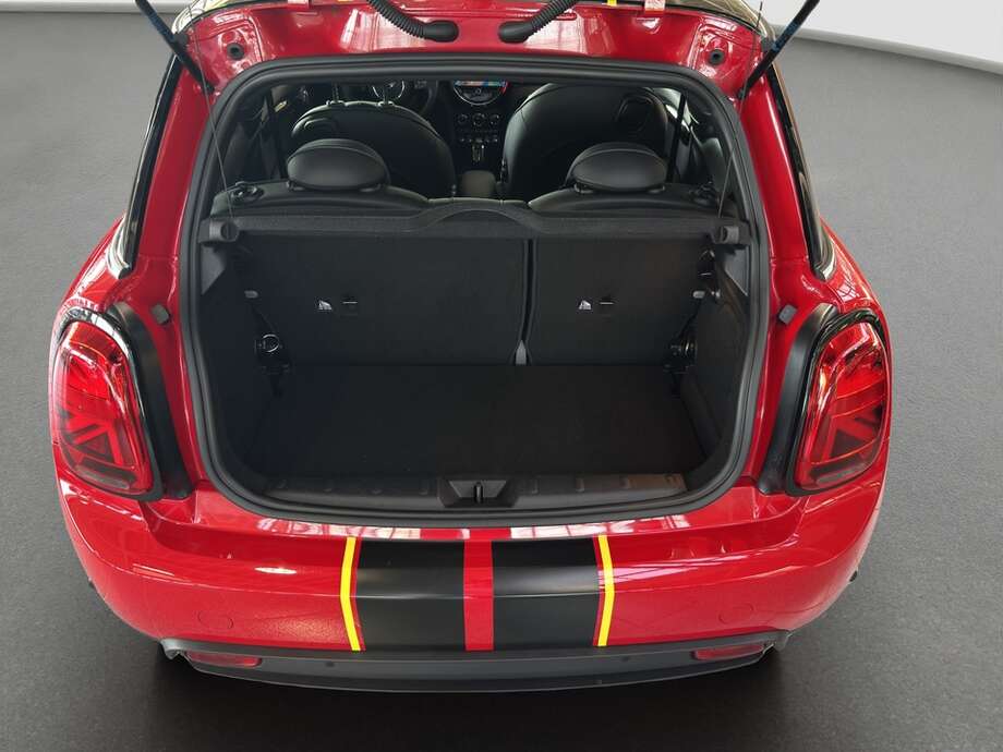 MINI Cooper SE (Bild 7/21)
