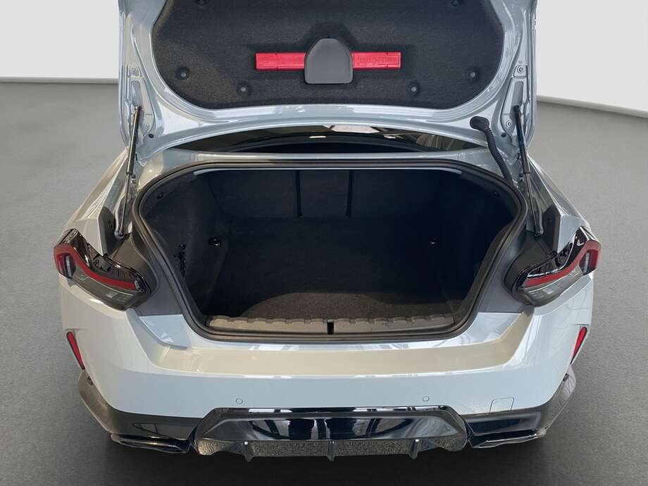 BMW M240i (Bild 6/23)