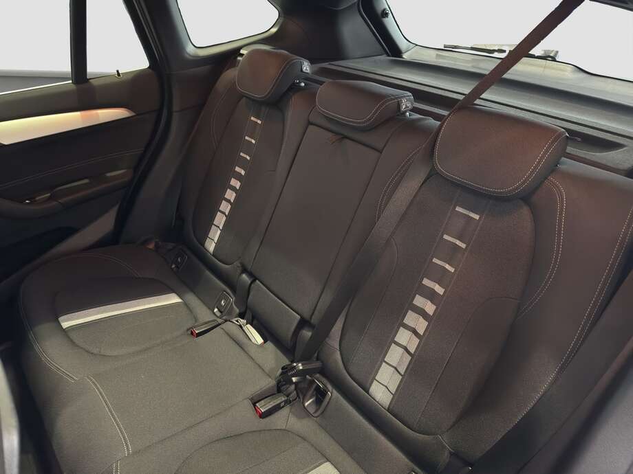 BMW X1 (Bild 6/22)