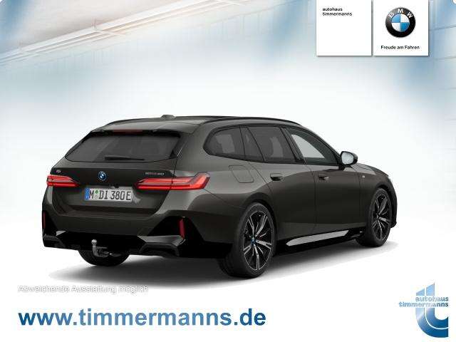 BMW BMW i5 eDrive40 Touring (Bild 2/5)
