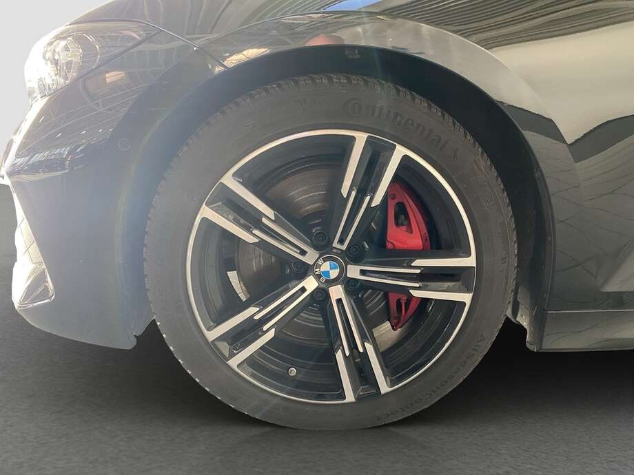 BMW 330d (Bild 24/24)