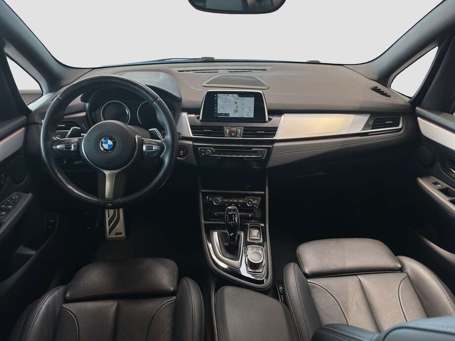 BMW 220 Gran Tourer (Bild 4/19)