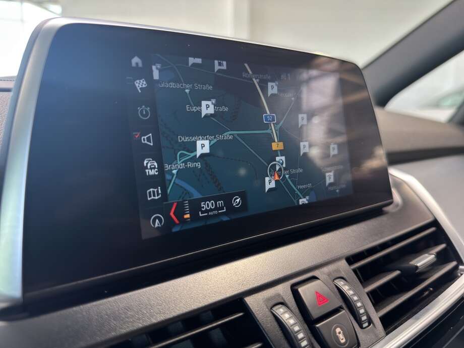 BMW 220 Gran Tourer (Bild 8/19)