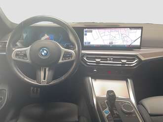 BMW i4 (Bild 2/17)