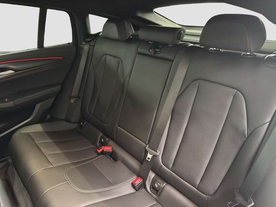 BMW X4 (Bild 6/23)
