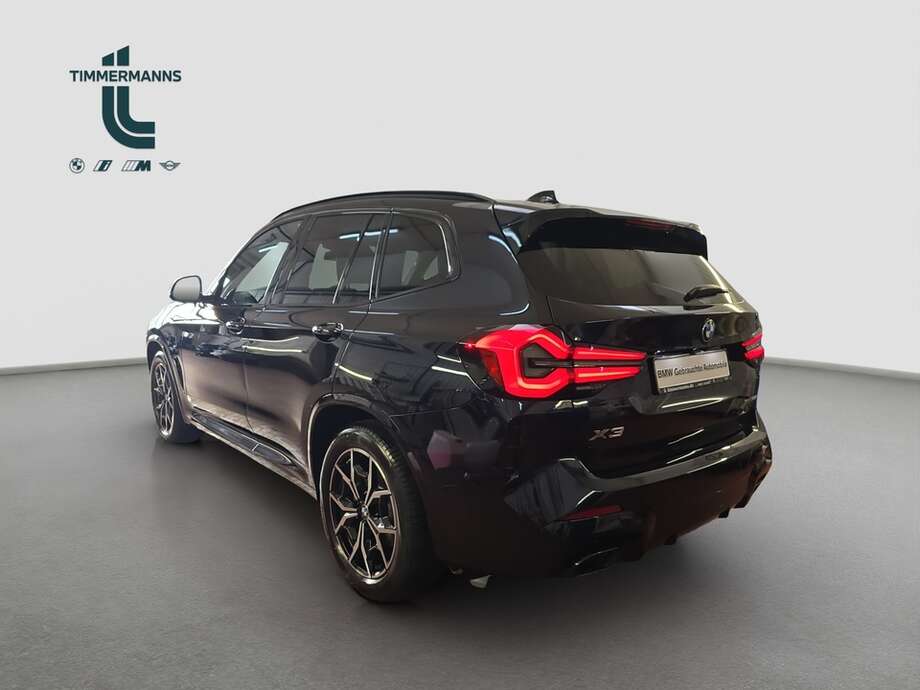 BMW X3 (Bild 12/18)