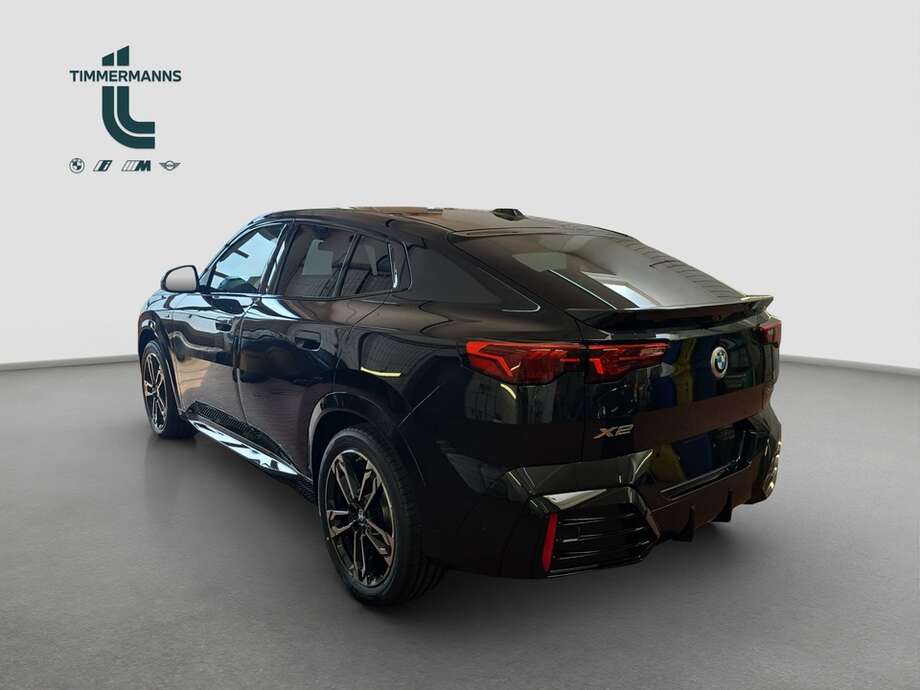 BMW X2 (Bild 12/18)