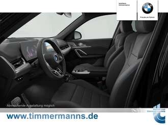 BMW iX1 xDrive30 (Bild 1/5)