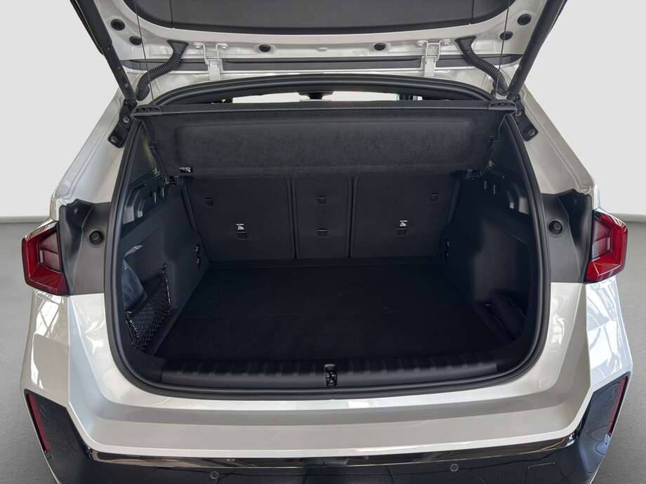 BMW X1 (Bild 7/15)