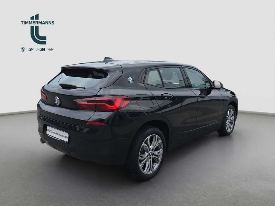 BMW X2 (Bild 14/18)