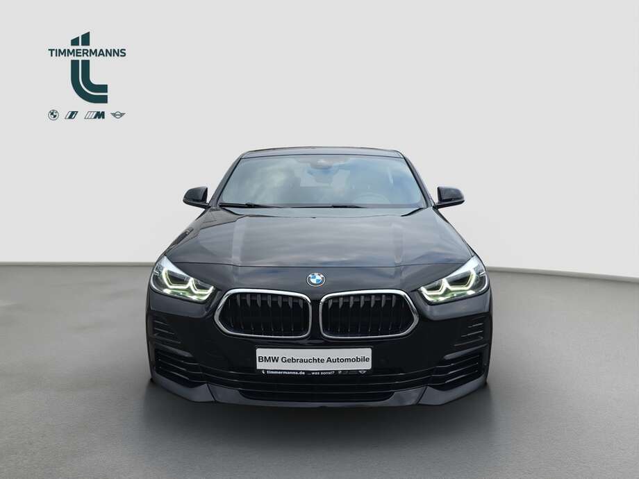 BMW X2 (Bild 17/18)