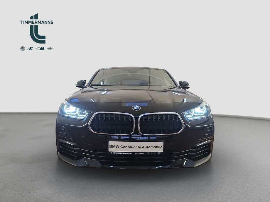 BMW X2 (Bild 18/19)
