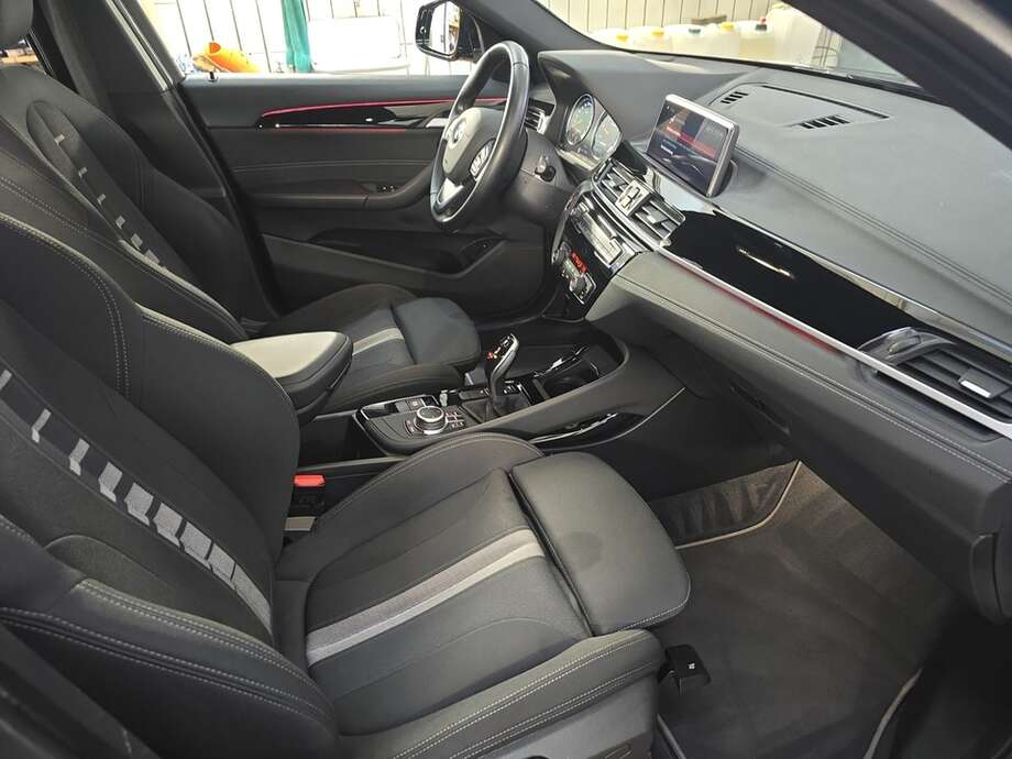 BMW X2 (Bild 8/19)