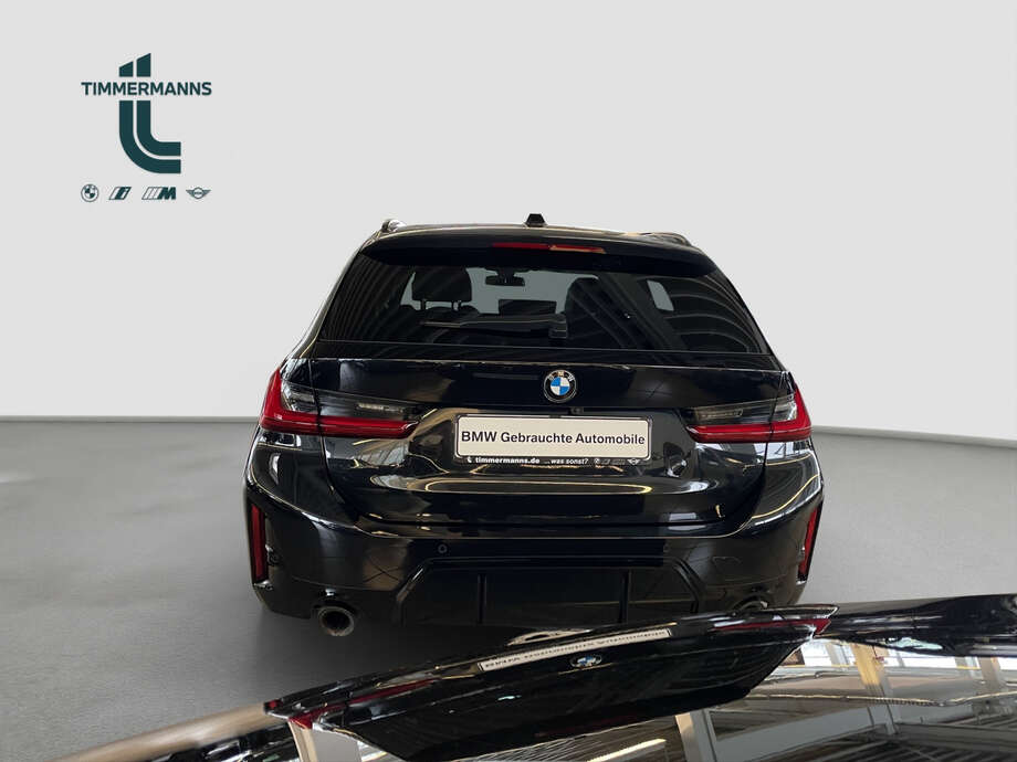 BMW 330d (Bild 6/13)