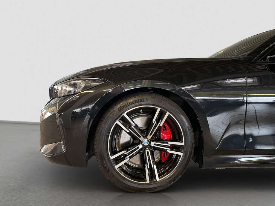 BMW 330d (Bild 10/13)