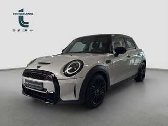 MINI Cooper S (Bild 1/17)