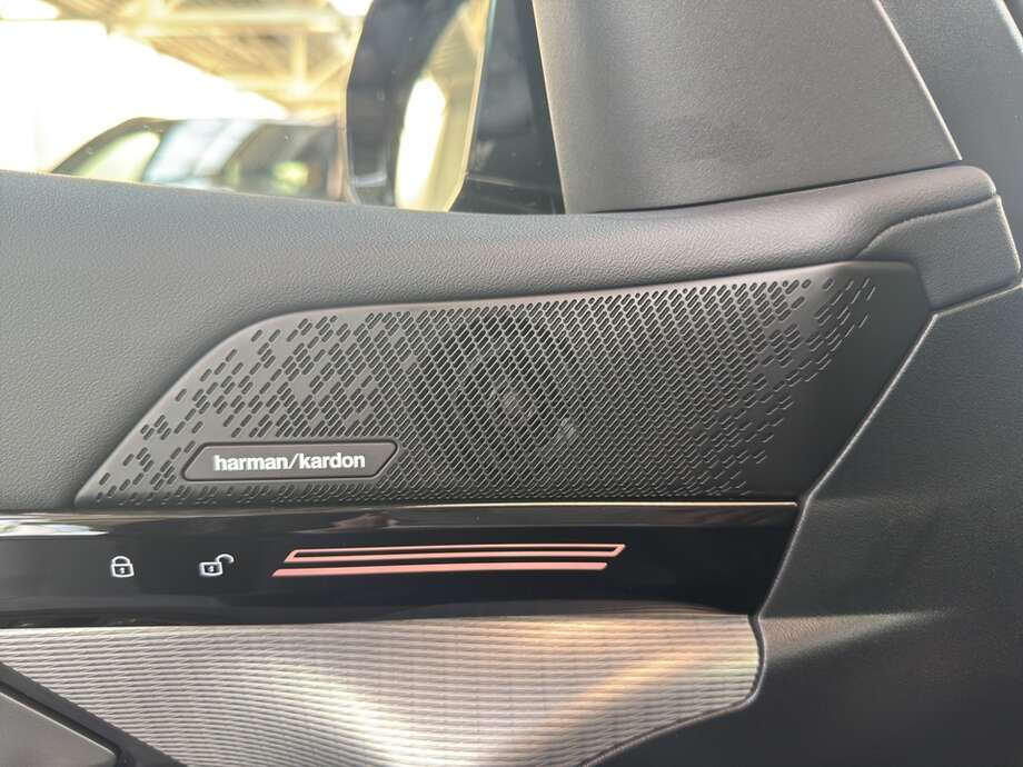 BMW 520d (Bild 8/21)