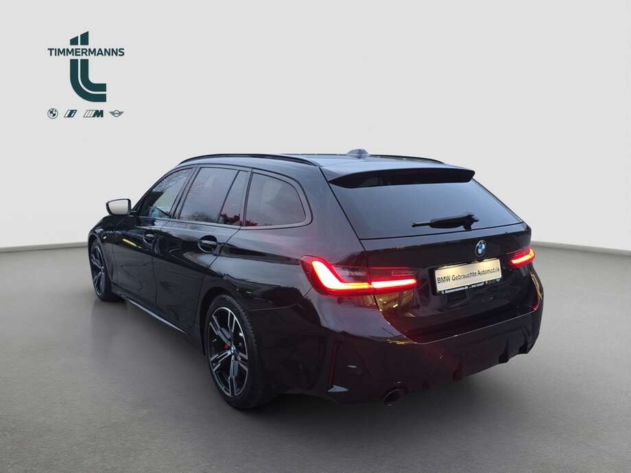 BMW 330d (Bild 11/19)