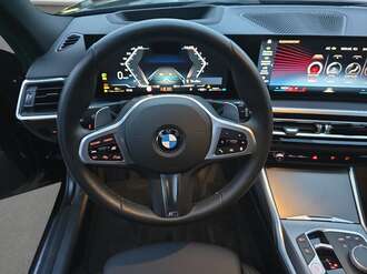BMW 330d (Bild 2/19)