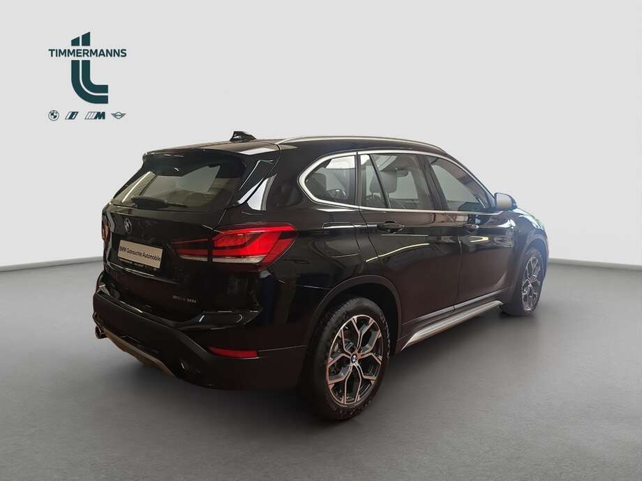 BMW X1 (Bild 14/18)