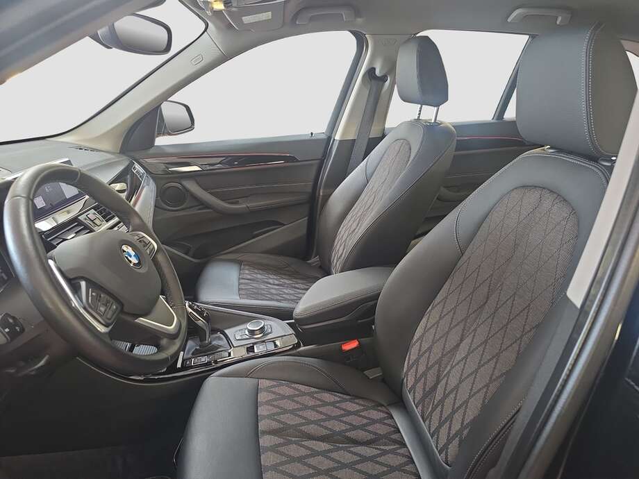 BMW X1 (Bild 2/18)