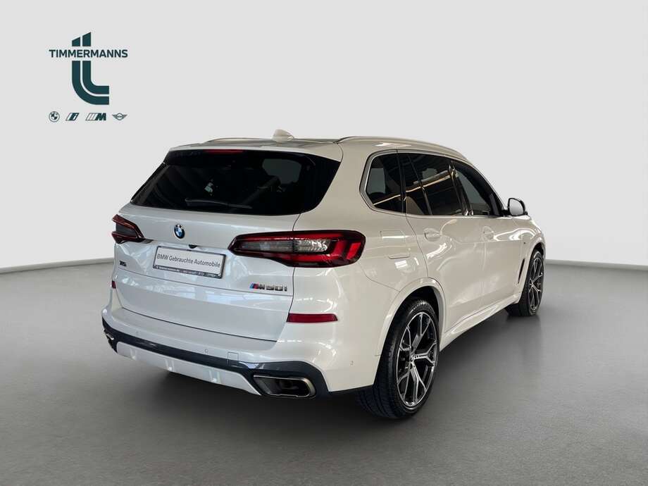 BMW X5 (Bild 9/15)