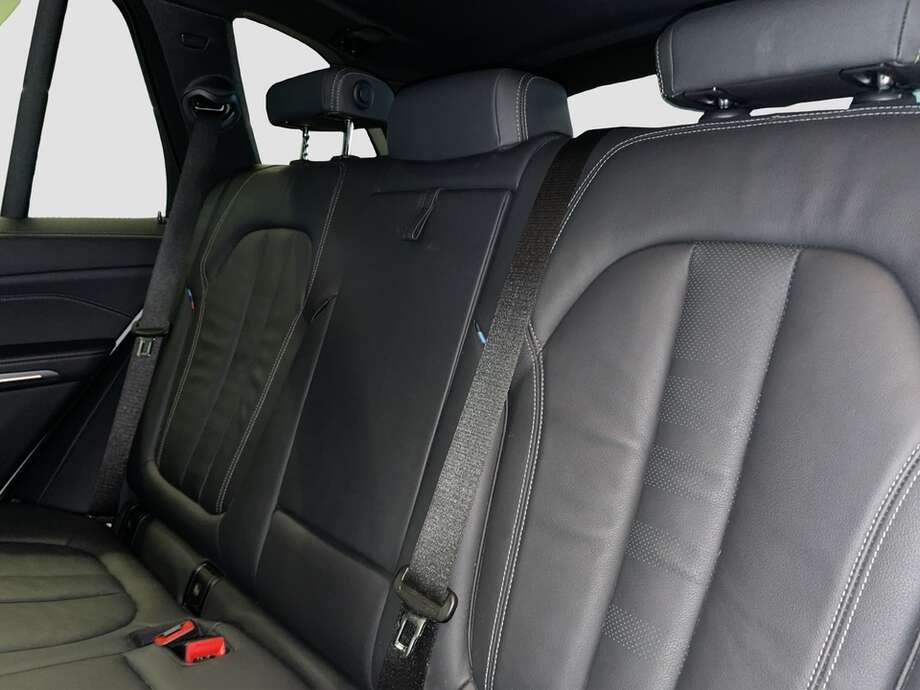 BMW X5 (Bild 4/15)