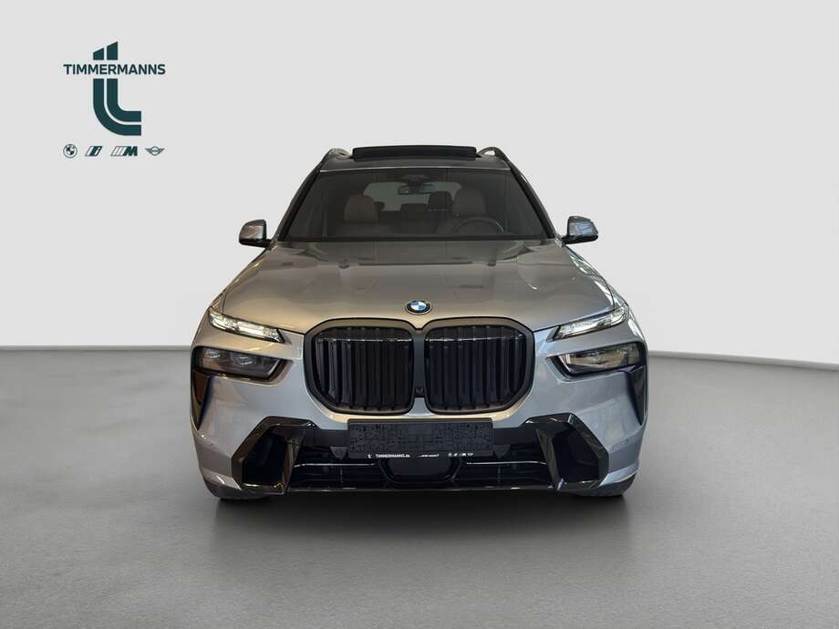 BMW X7 xDrive40d (Bild 18/19)