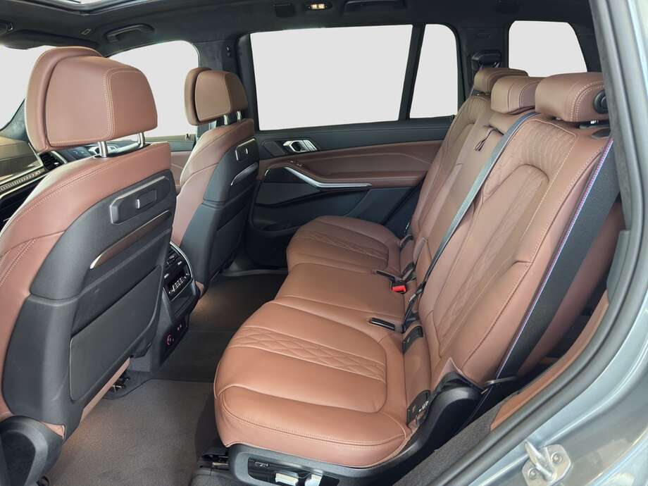 BMW X7 xDrive40d (Bild 6/19)